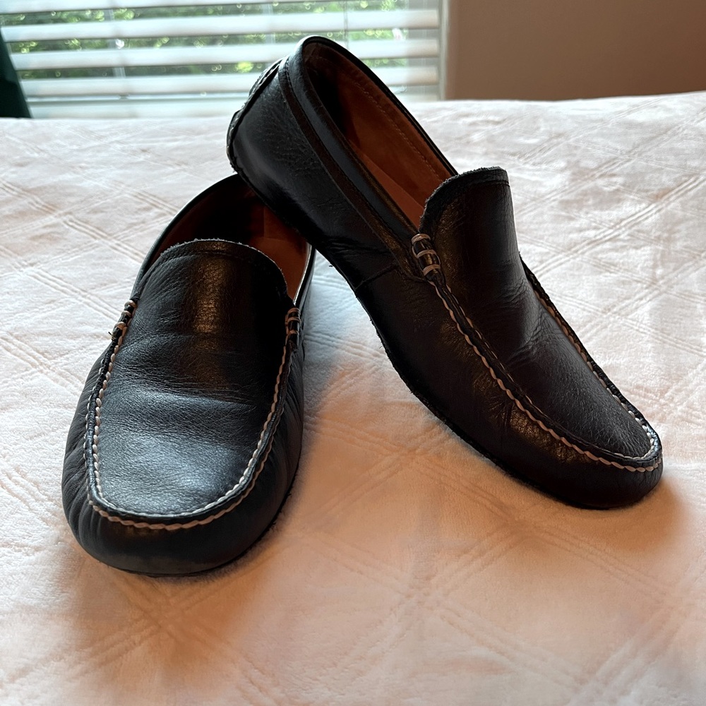 Banana Republic Leather driver/slip on loafer